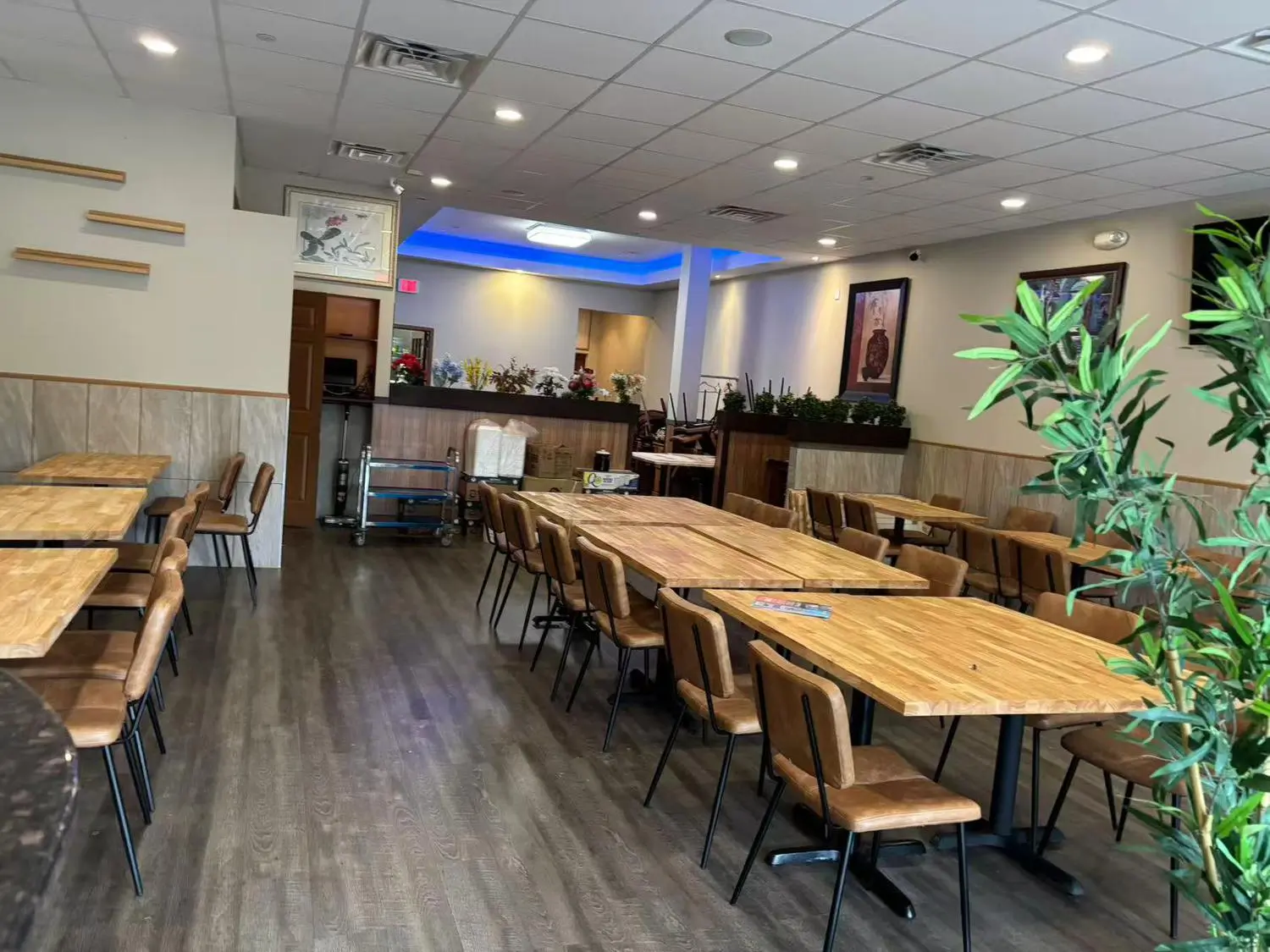 Chef-X-Chinese-restaurant-Restaurant-Dining-Area-NJ Restaurant Dining Area shows a spacious and neatly arranged dining space with wooden tables at Chef X, a Chinese restaurant in NJ